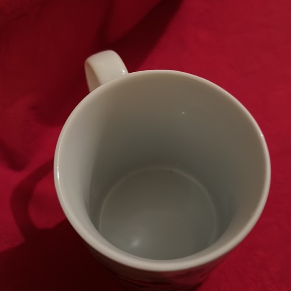 Disney Mickey & Friends Enesco Christmas Mug - Picture 4 of 10